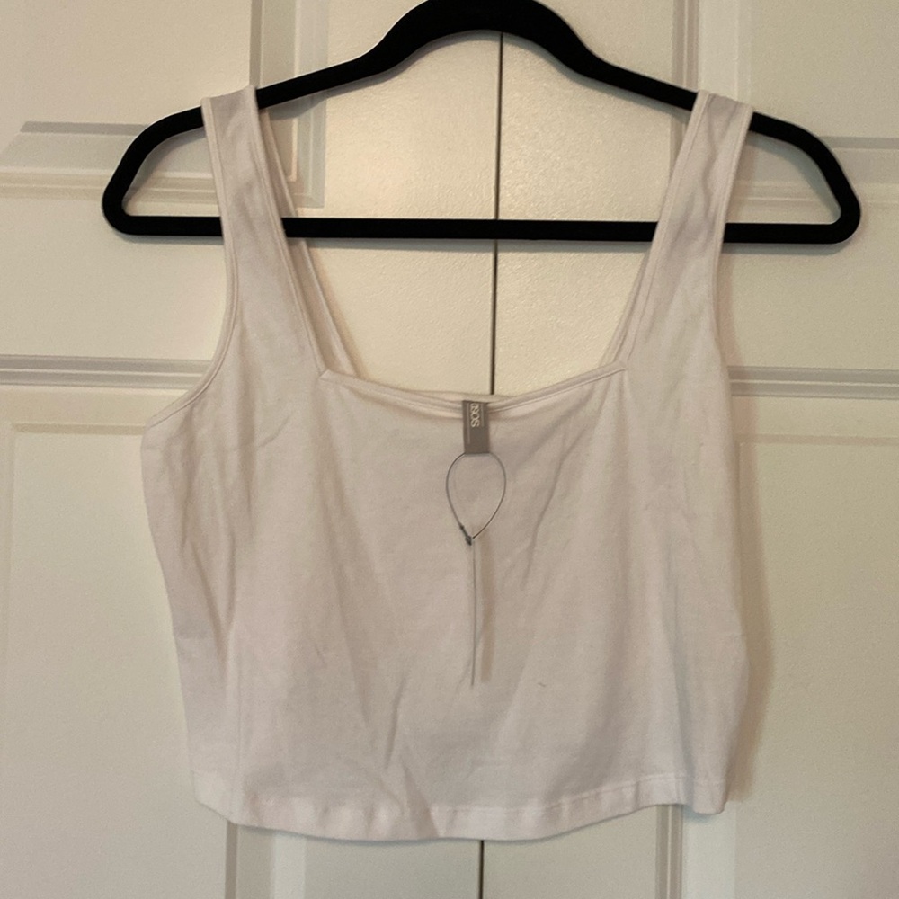 Women’s crop top